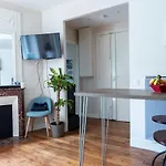 Superb Apartment Near Montparnasse